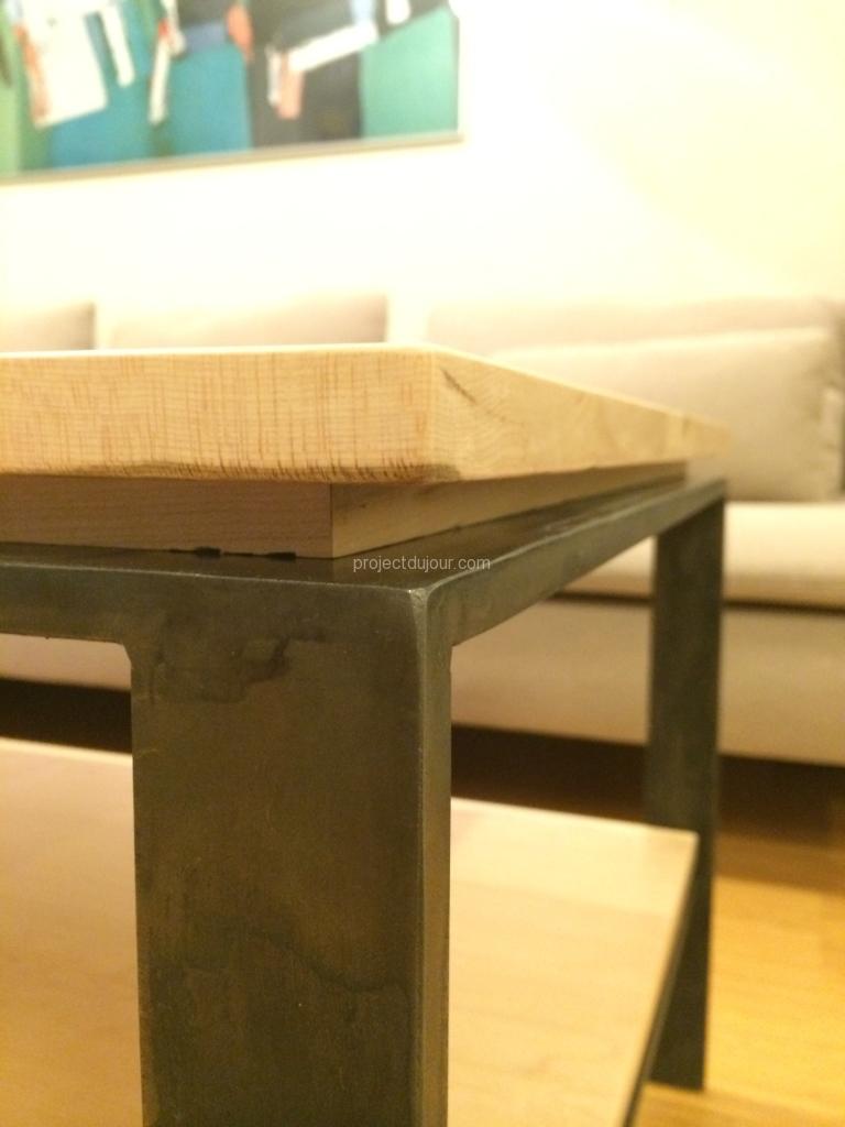 DIY steel and maple coffee table - Corner closeup