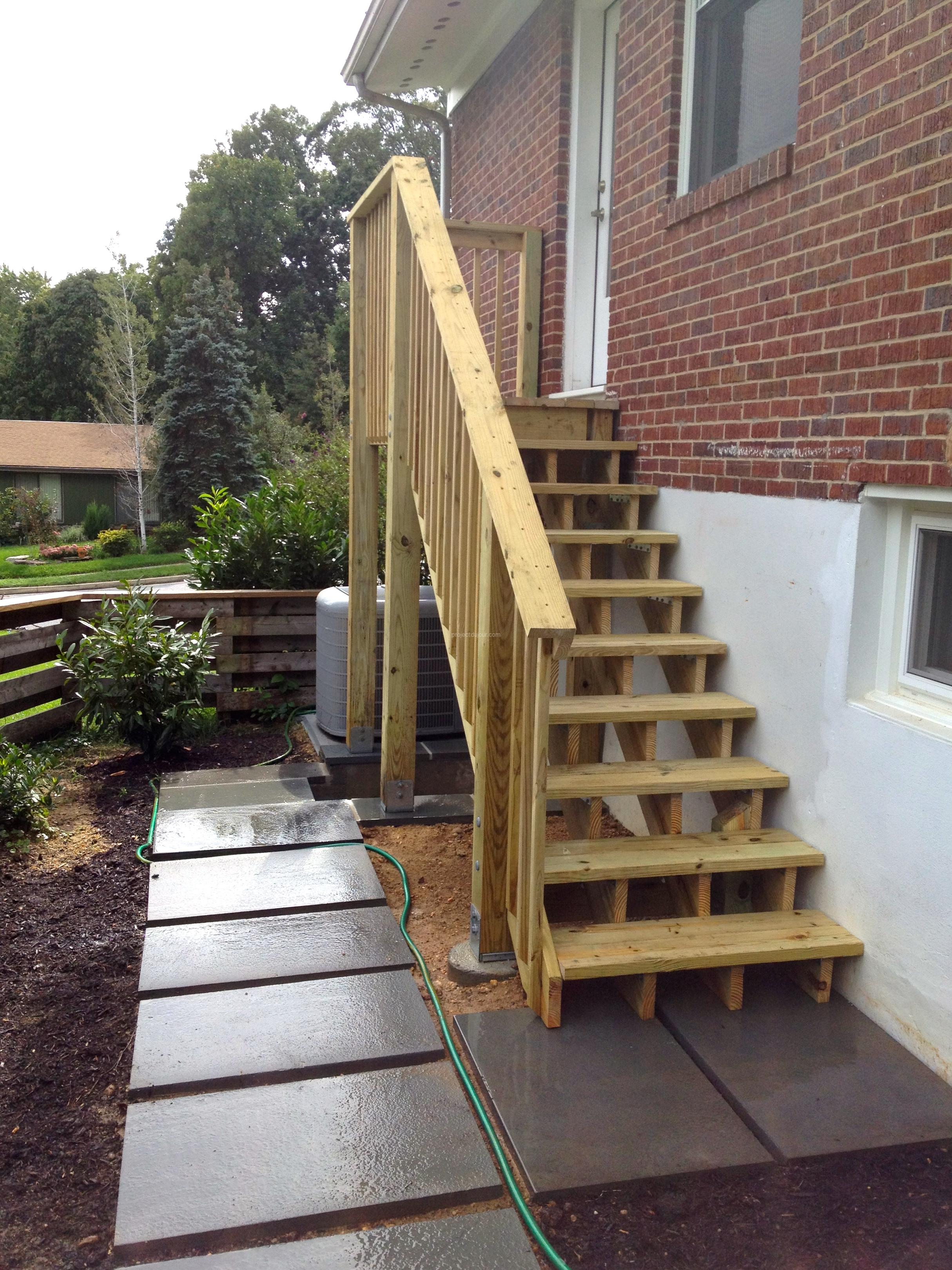 DIY Deck Stairs