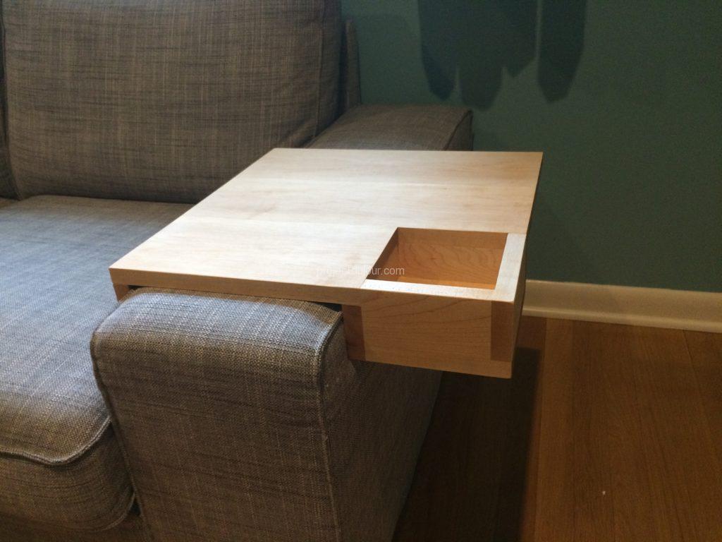 Arm rest table, butt end joints with dowels and glue